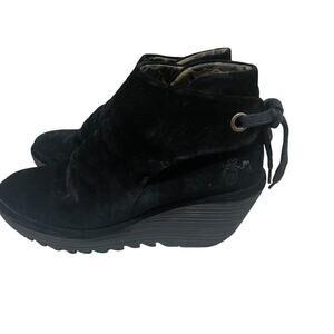 Fly london yebi ruched ankle wedge boots